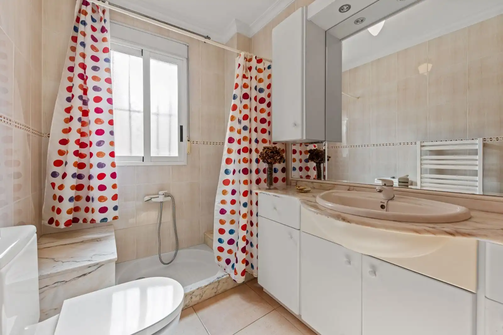 Baño de Finca rústica en venta en Pedreguer con Aire acondicionado, Calefacción y Jardín privado