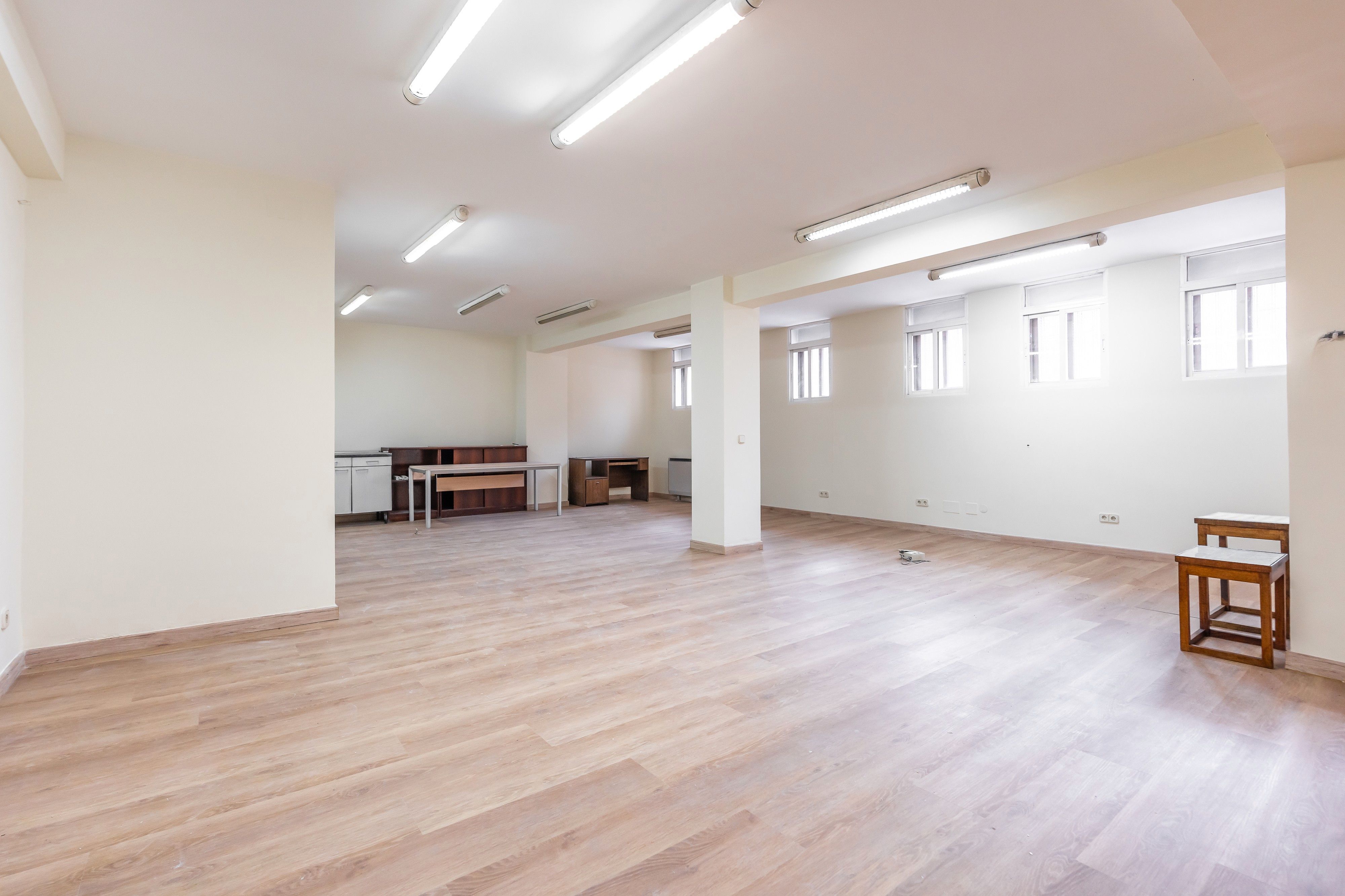 Premises for sale in  Madrid Capital