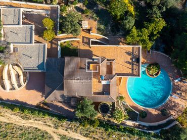 Villa con balcone in vendita a Alella