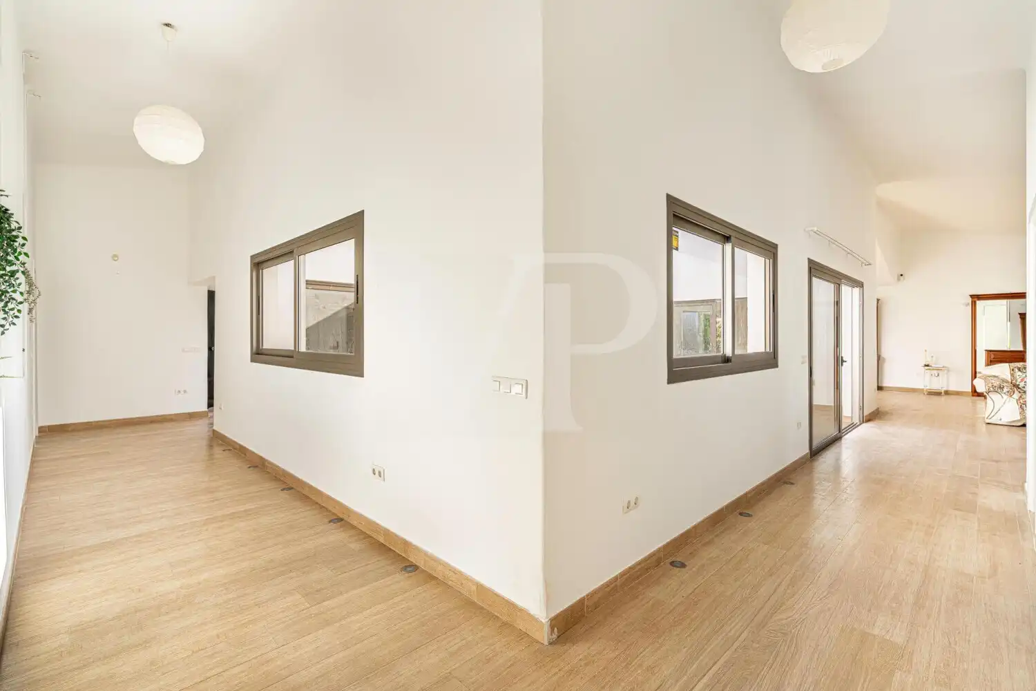 Sala d'estar de Casa o xalet en venda en San Miguel de Abona amb Jardí privat, Terrassa i Moblat