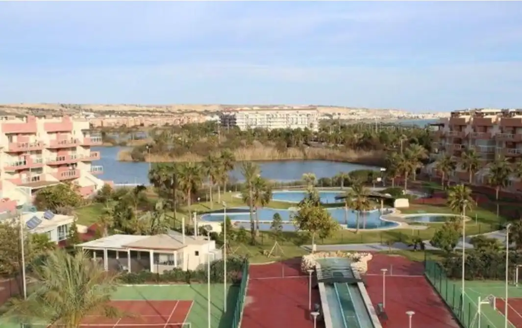 Piscina de Piso de alquiler en El Ejido con Aire acondicionado, Calefacción y Terraza