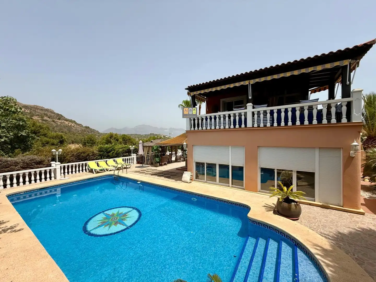 Piscina de Casa o xalet en venda en La Nucia amb Aire condicionat, Calefacció i Jardí privat
