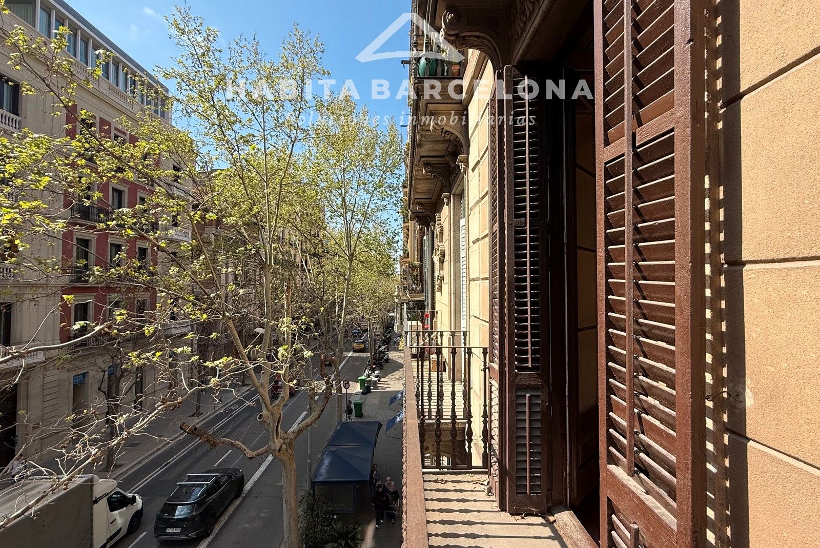 Exterior view of Flat for sale in  Barcelona Capital  with Balcony