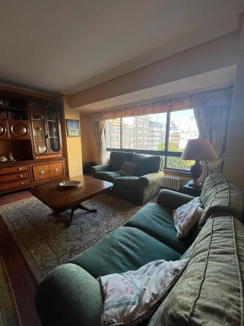 Sala d'estar de Pis en venda en A Coruña Capital  amb Calefacció