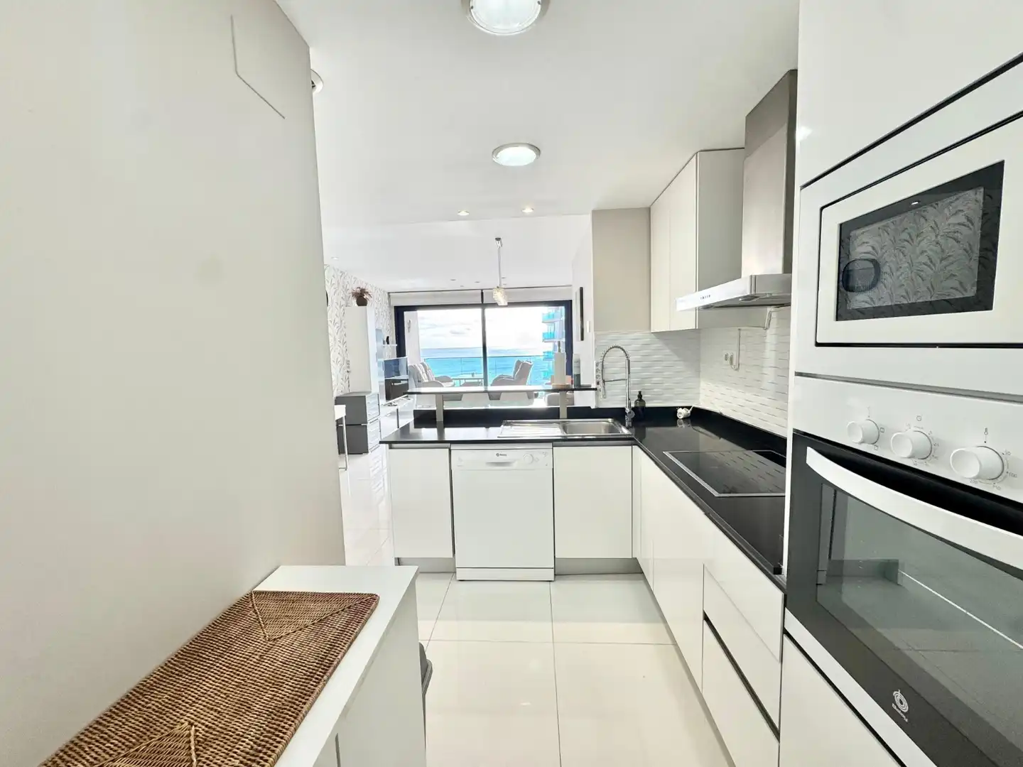 Apartment with balcony to rent in Playa del Acequión, Náufragos y Rocío del Mar, imagen 15