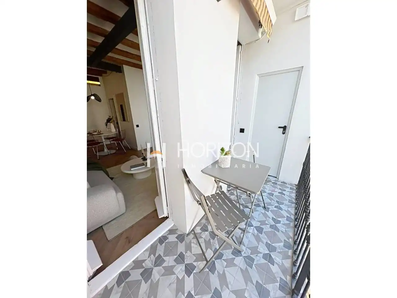 Terrasse von Wohnung zum Verkauf in Barcelona mit Klimaanlage, Heizung und Möbliert