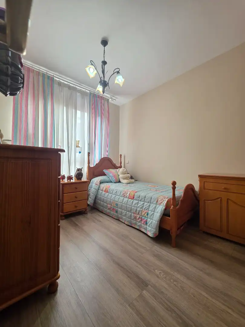 Habitación de Piso en venta en Parla con Aire acondicionado, Calefacción y Parquet