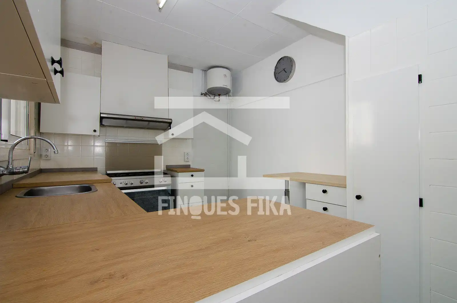 Kitchen of Houses for sale in Mataró  with Heating, Terrace and Balcony