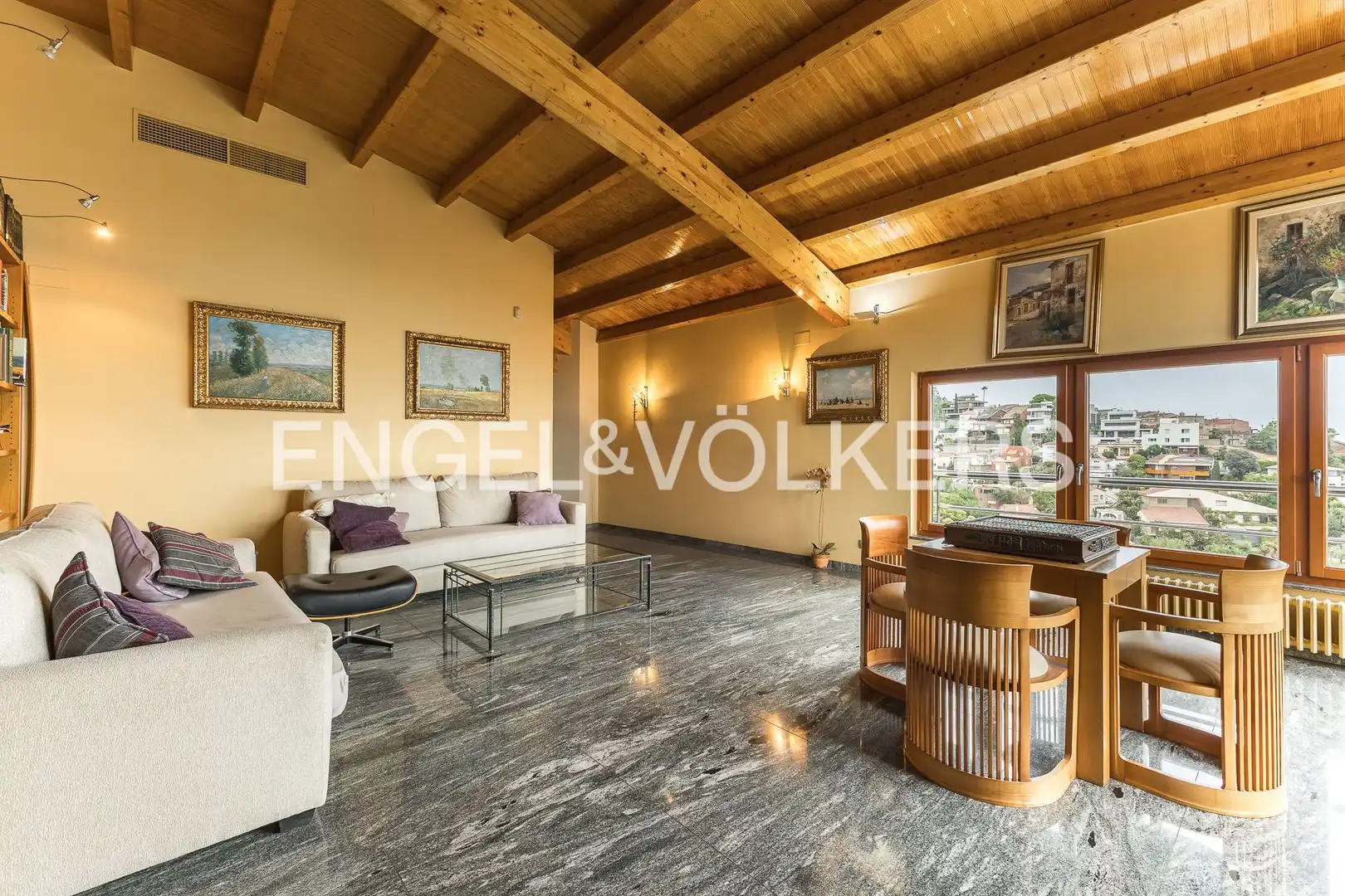 Living room of Houses for sale in Esplugues de Llobregat  with Air Conditioner, Heating and Private garden