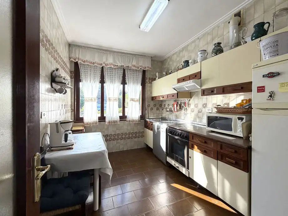 Cocina de Casa o chalet en venta en Vitoria - Gasteiz con Calefacción y Terraza
