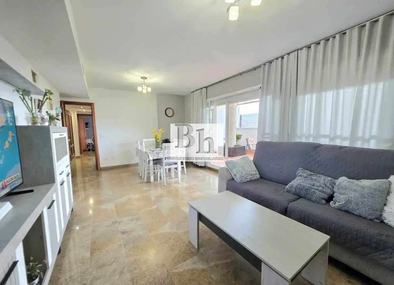 Sala de estar de Ático en venta en Málaga con Aire acondicionado, Calefacción y Terraza