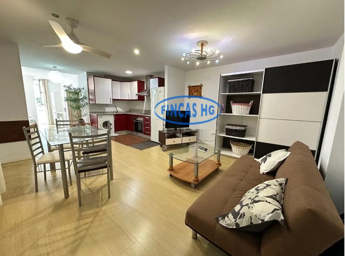 Flat for sale in Alicante / Alacant  with Private garden, Swimming Pool and Furnished