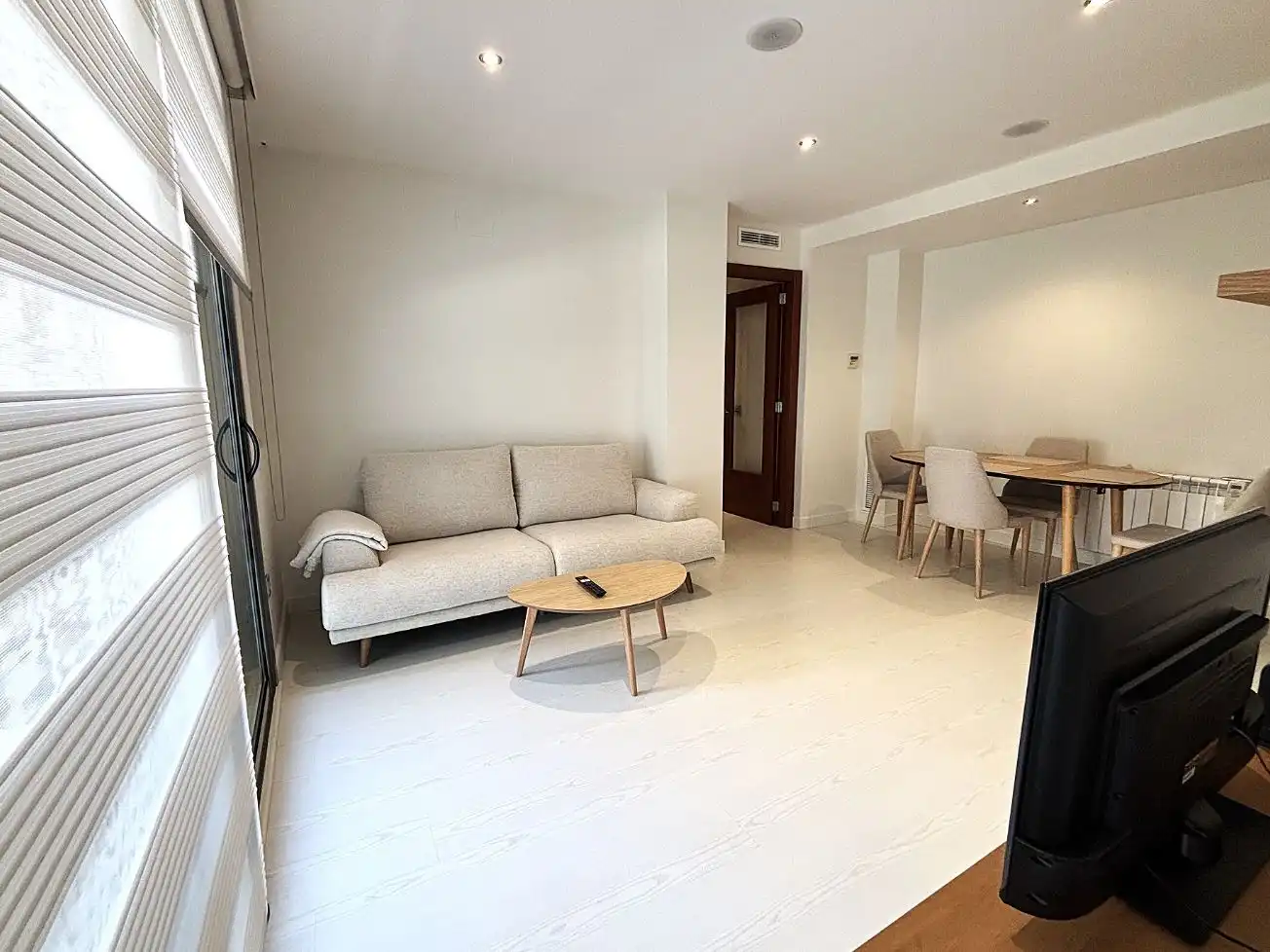 Apartment mit Aufzug zur Miete in Carrer del Garraf 20, imagen 2