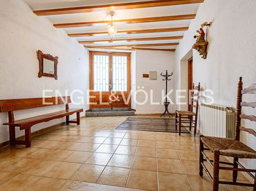 Adossat amb jardí en venda a Olesa de Montserrat