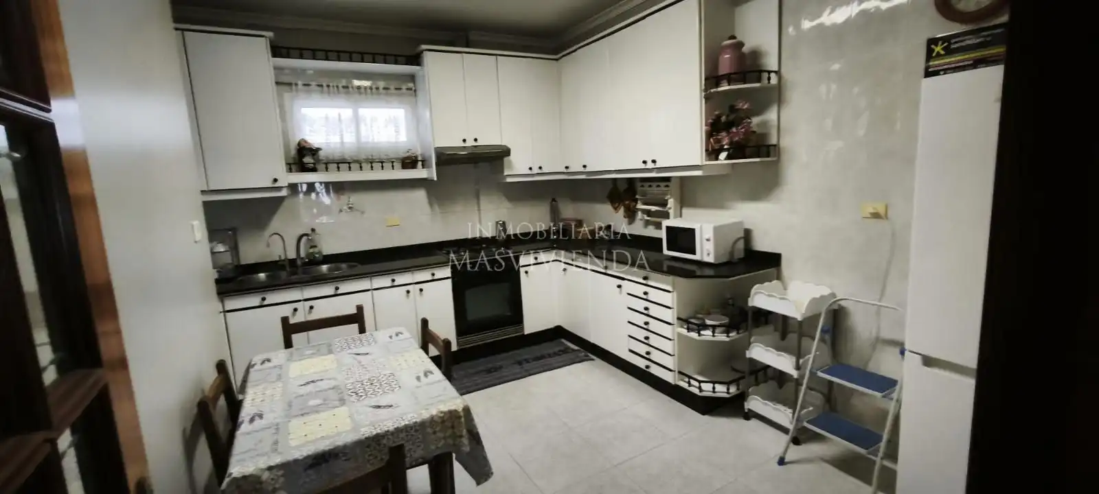 Piso en venta en Sanjurjo Badia