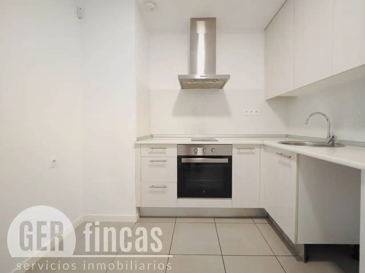 Cocina de Piso en venta en Terrassa con Calefacción