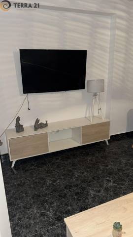 Piso en Alquiler en El Valle - Universidad