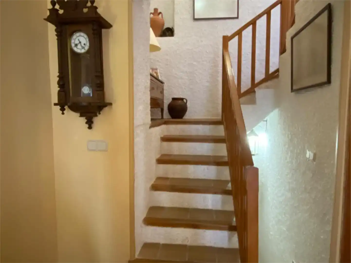 Maisonette zum Verkauf in Abrucena mit Klimaanlage, Abstellraum und Möbliert