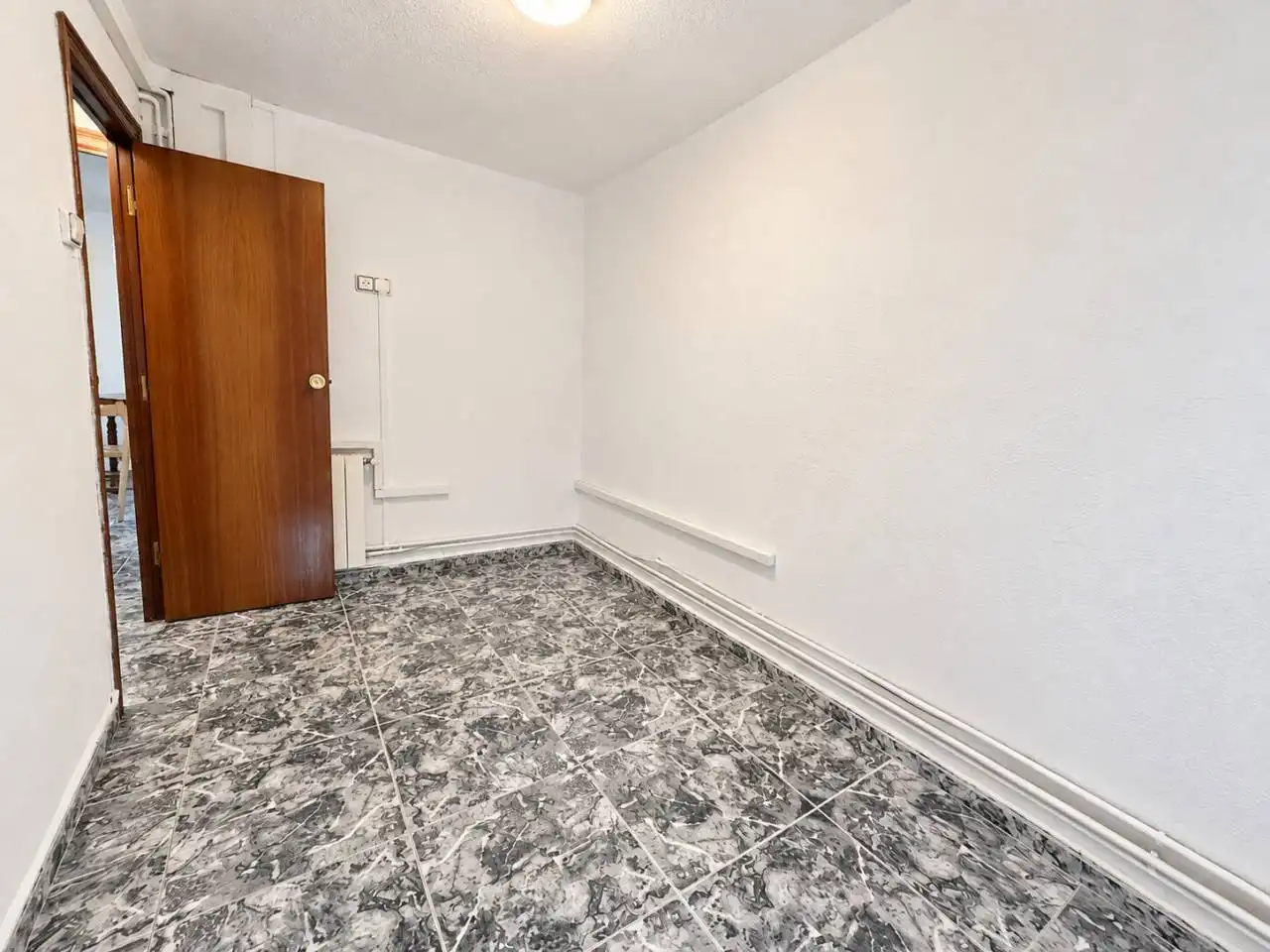 Wohnung zum Verkauf in Poligono Merinals 125, imagen 4