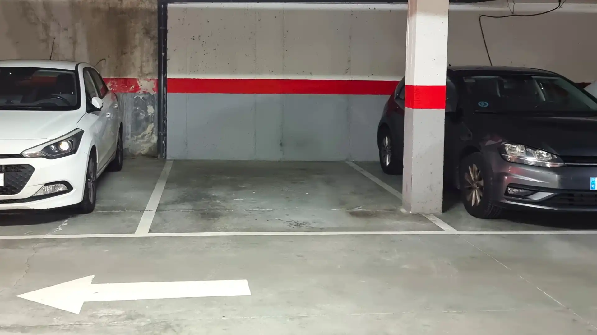 Parking of Flat for sale in Navalafuente  with Air Conditioner, Heating and Furnished