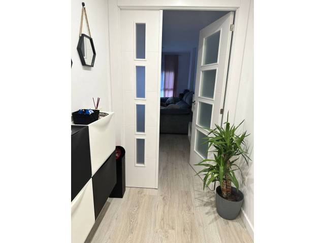 Piso en Venta en Plaza Mar Egeo en Ciutat del Transport - La Salera