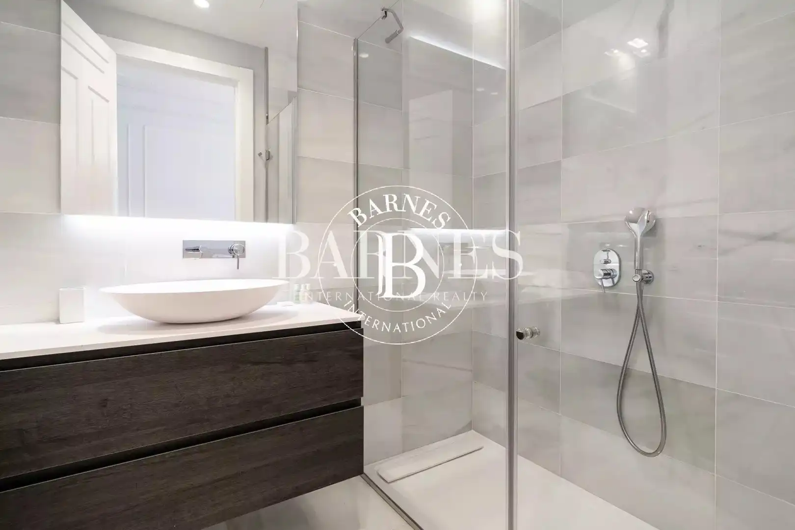 Baño de Piso de alquiler en Madrid con Aire acondicionado, Calefacción y Amueblado