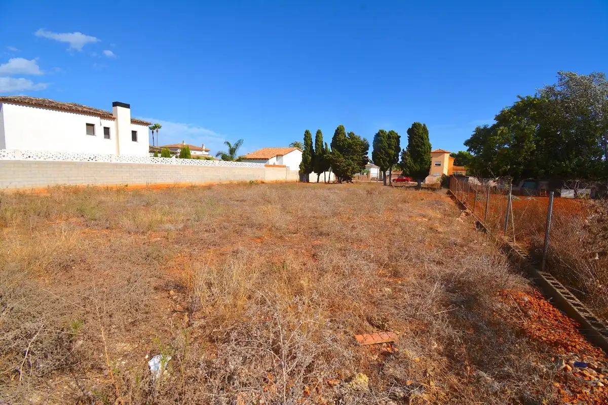 Terreno residencial en venta en Carrer Alcipe 15, imagen 8