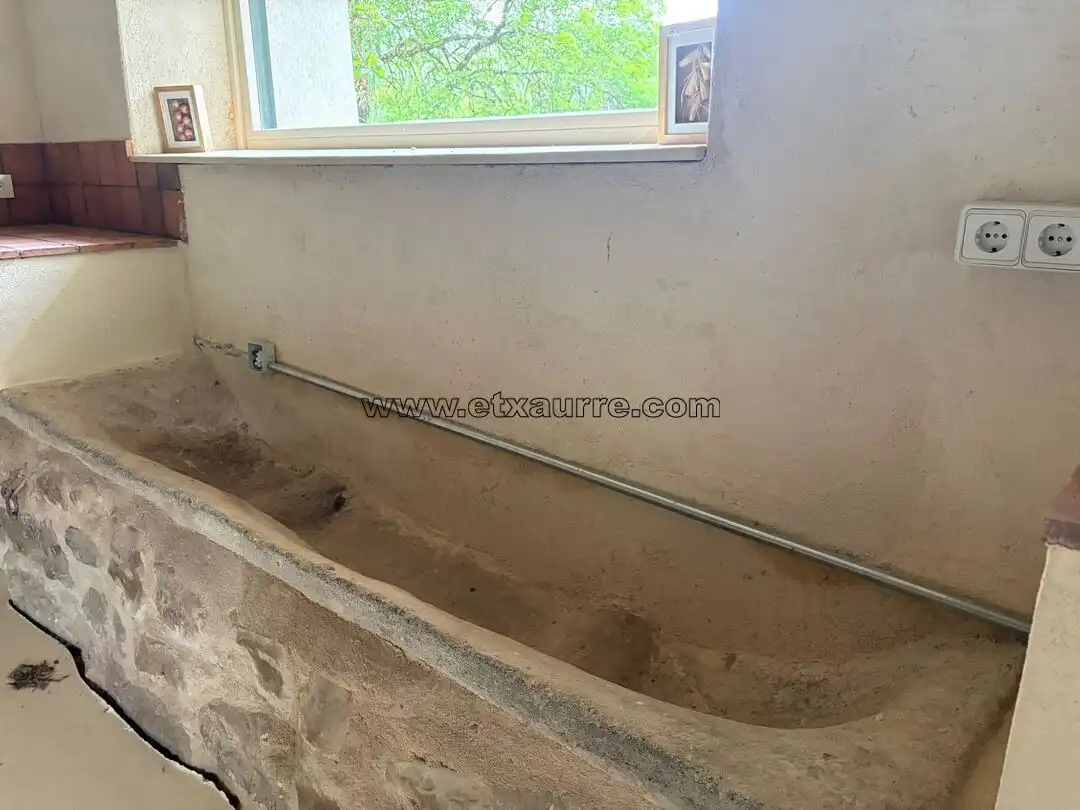 Badezimmer von Country house zur Miete in Laudio / Llodio mit Heizung und Balkon