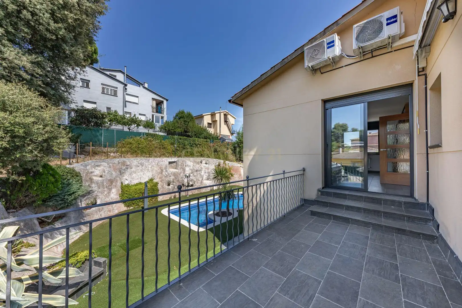 Terrassa de Casa o xalet en venda en Lliçà d'Amunt amb Aire condicionat, Piscina i Alarma
