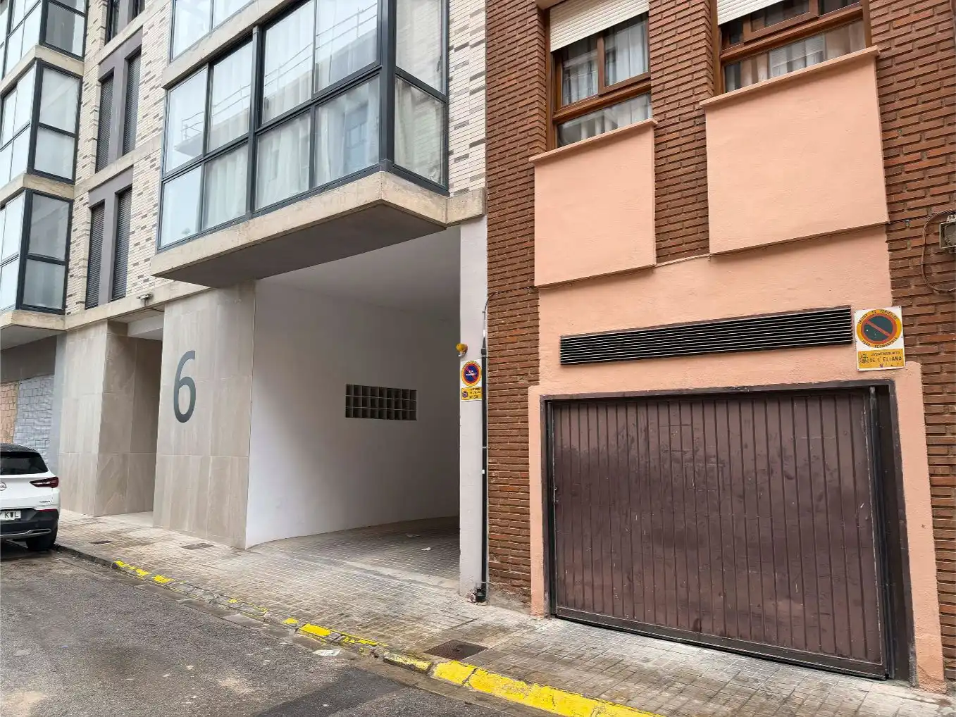 Parking of Garage for sale in L'Eliana