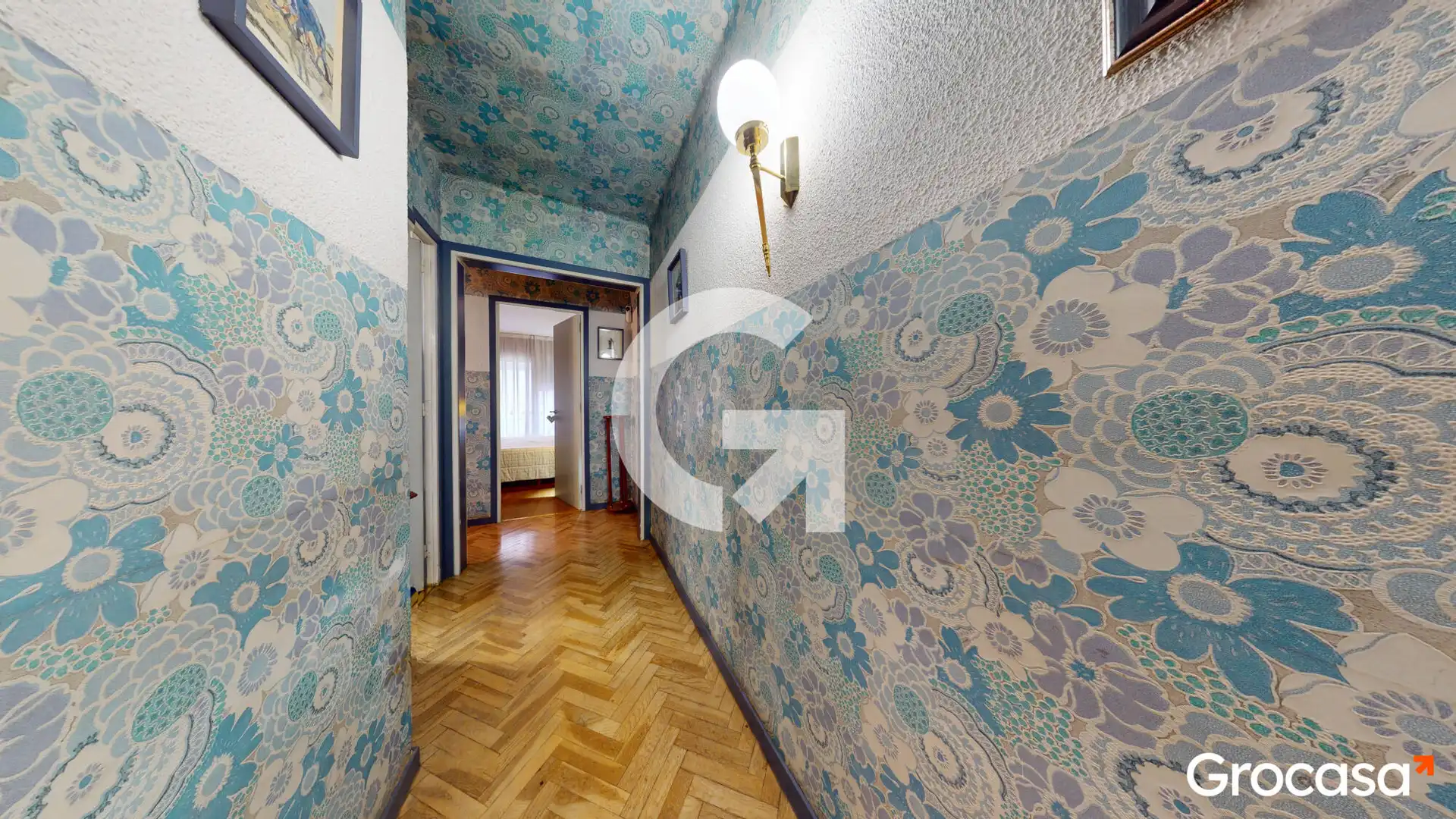 Piso en venta en Cornellà de Llobregat con Aire acondicionado, Calefacción y Terraza