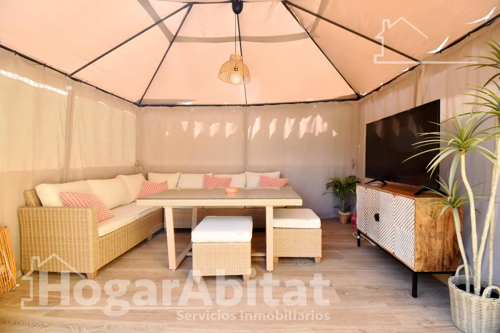 Terraza de Piso en venta en Bellreguard con Aire acondicionado, Calefacción y Jardín privado