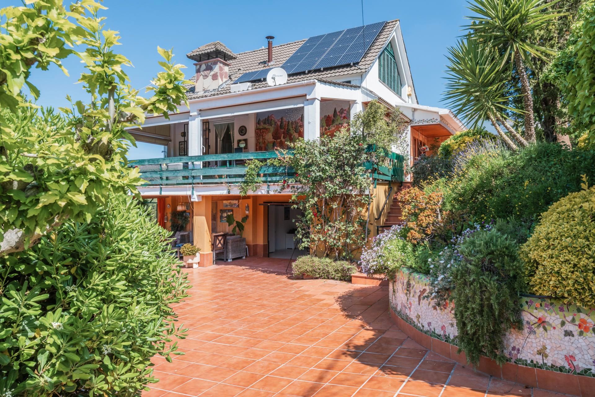 Exterior view of House or chalet for sale in Cervelló  with Air Conditioner, Heating and Private garden