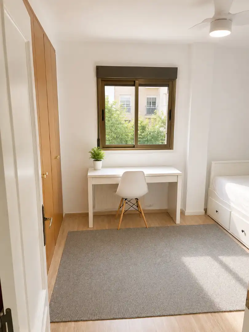 Habitación de Dúplex en venta en Manises con Aire acondicionado, Terraza y Piscina