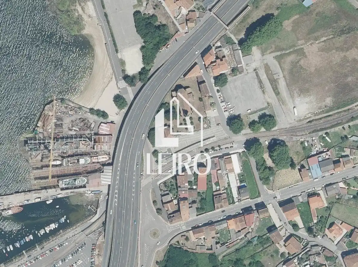 Adossat amb jardí en venda a Marín, imagen 5