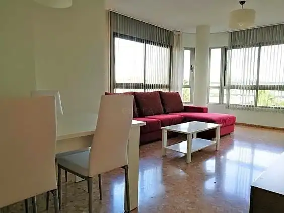 Sala d'estar de Pis de lloguer en Moncada amb Aire condicionat, Calefacció i Moblat
