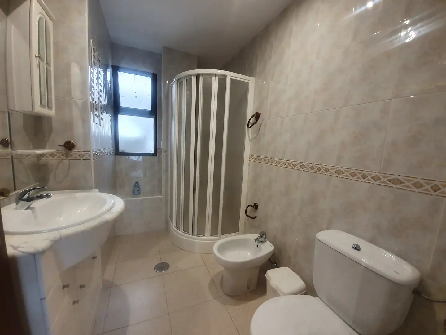 Baño de Piso en venta en Guadix