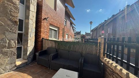 Photo 3 of Single-family semi-detached for sale in Caballeros Templarios, Villamediana de Iregua, La Rioja