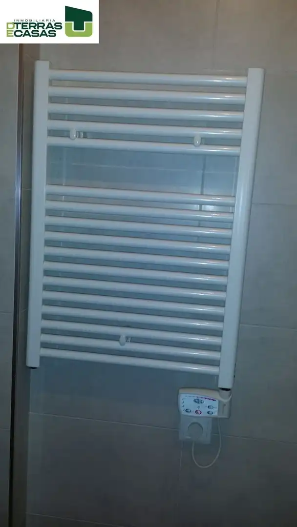 Terraza de Ático de alquiler en Marín con Piscina y Piscina comunitaria