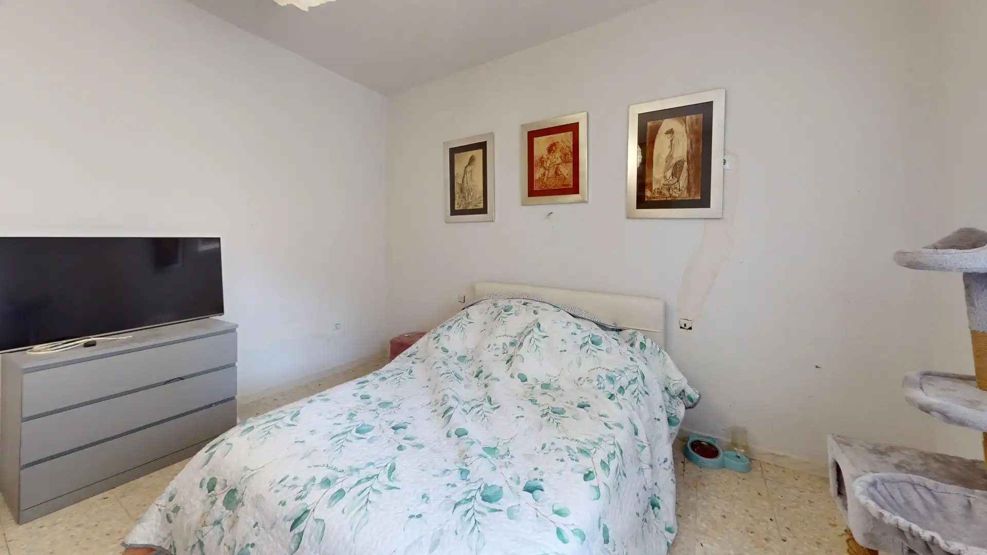 Habitación de Casa o chalet en venta en Hontoba con Calefacción, Trastero y Piscina