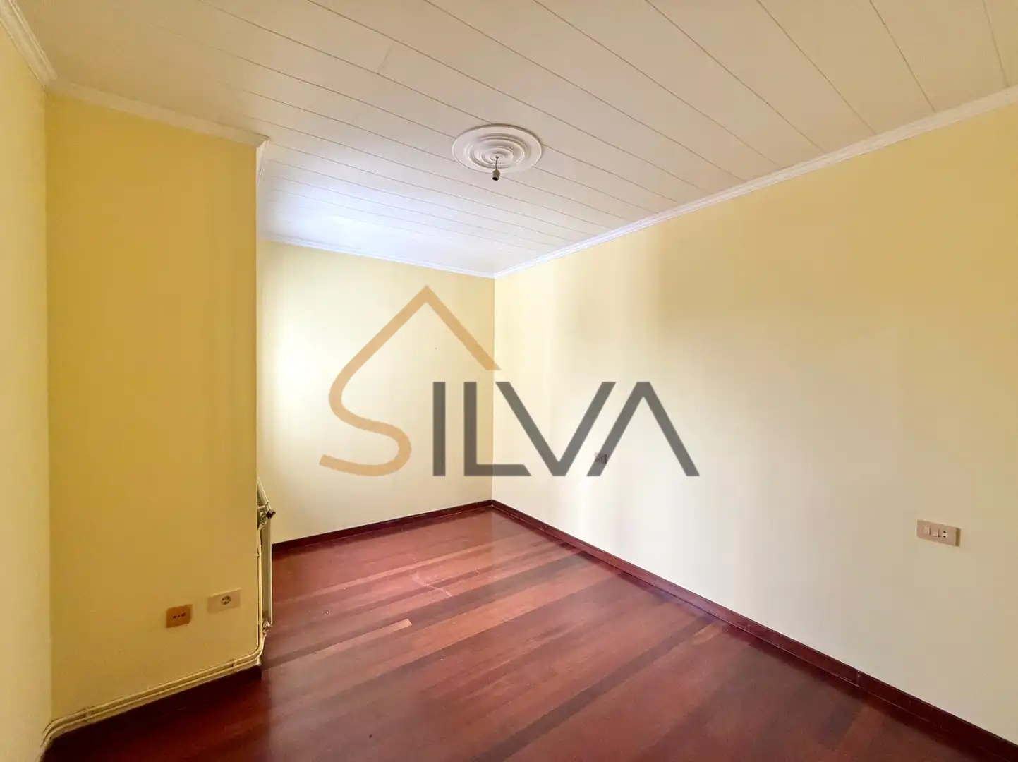 Sala de estar de Piso en venta en Lugo con Calefacción y Horno