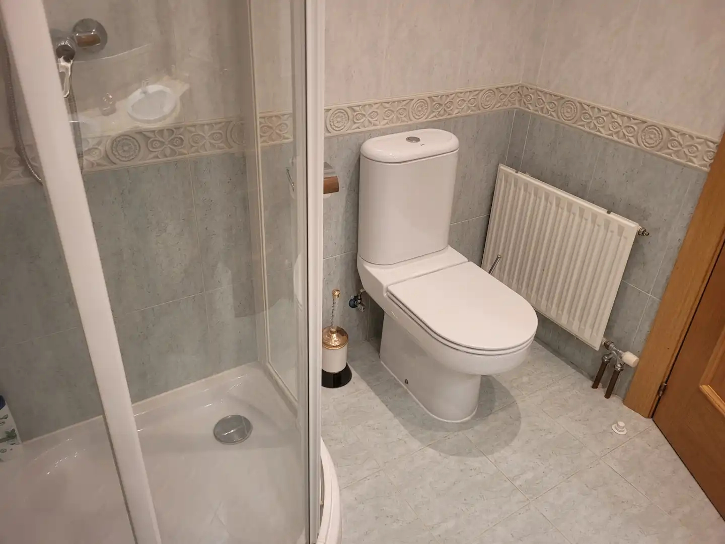 Baño de Casa adosada en venta en Soria Capital  con Calefacción, Jardín privado y Parquet