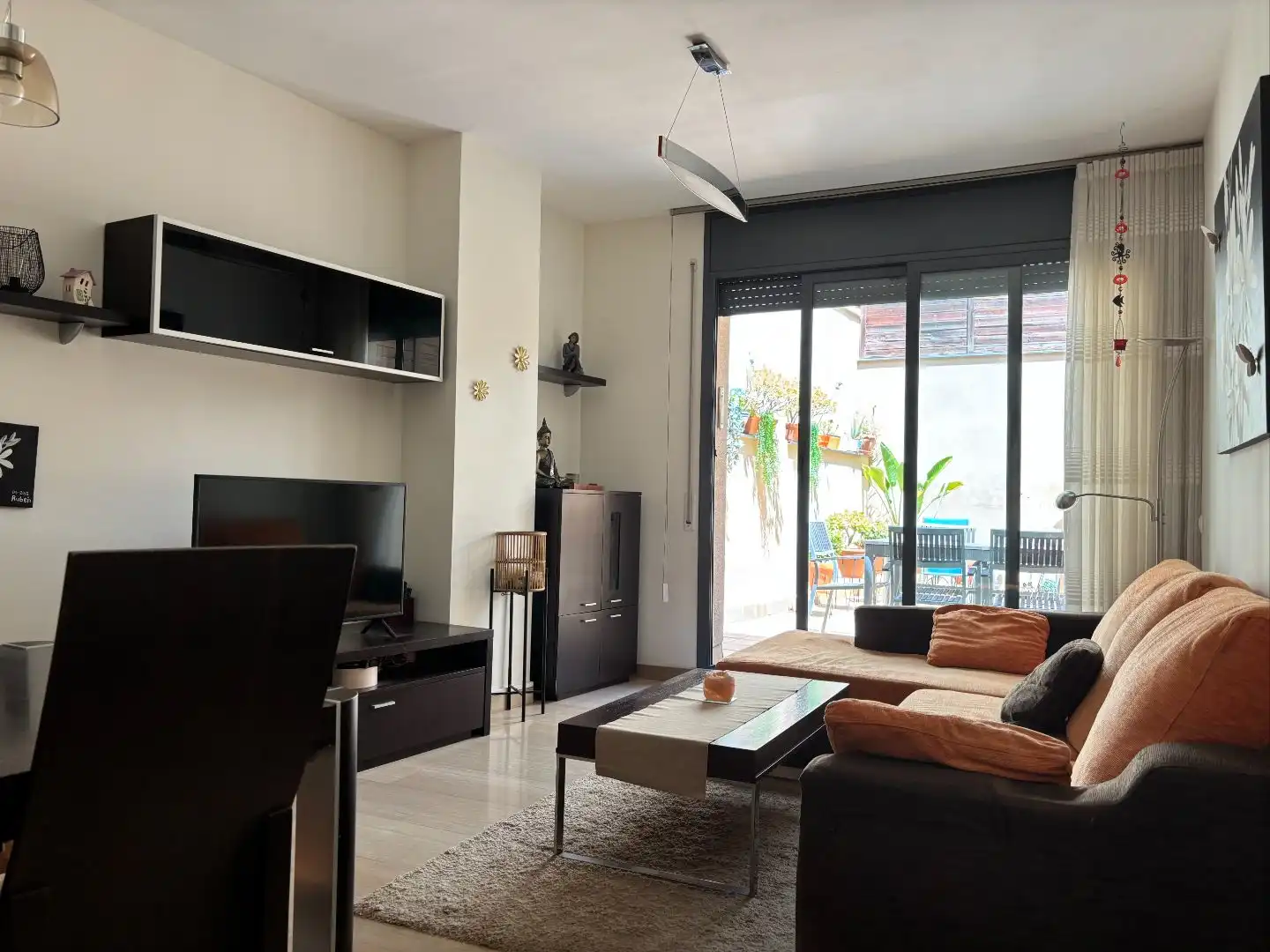 Terraced house with garden for sale in Carrer de Teodor Llorente 0, imagen 2