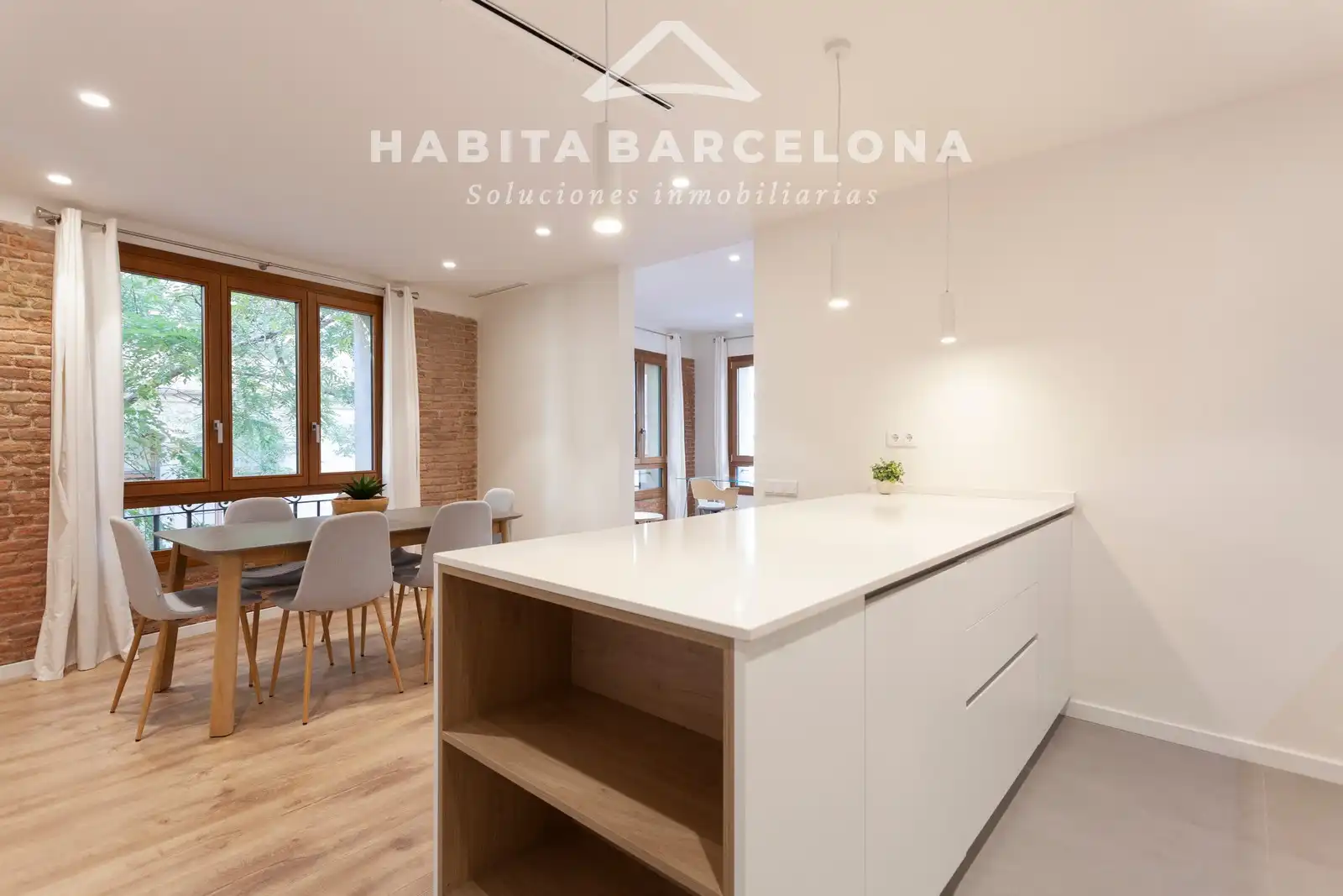 Cocina de Piso de alquiler en Barcelona con Aire acondicionado, Calefacción y Parquet