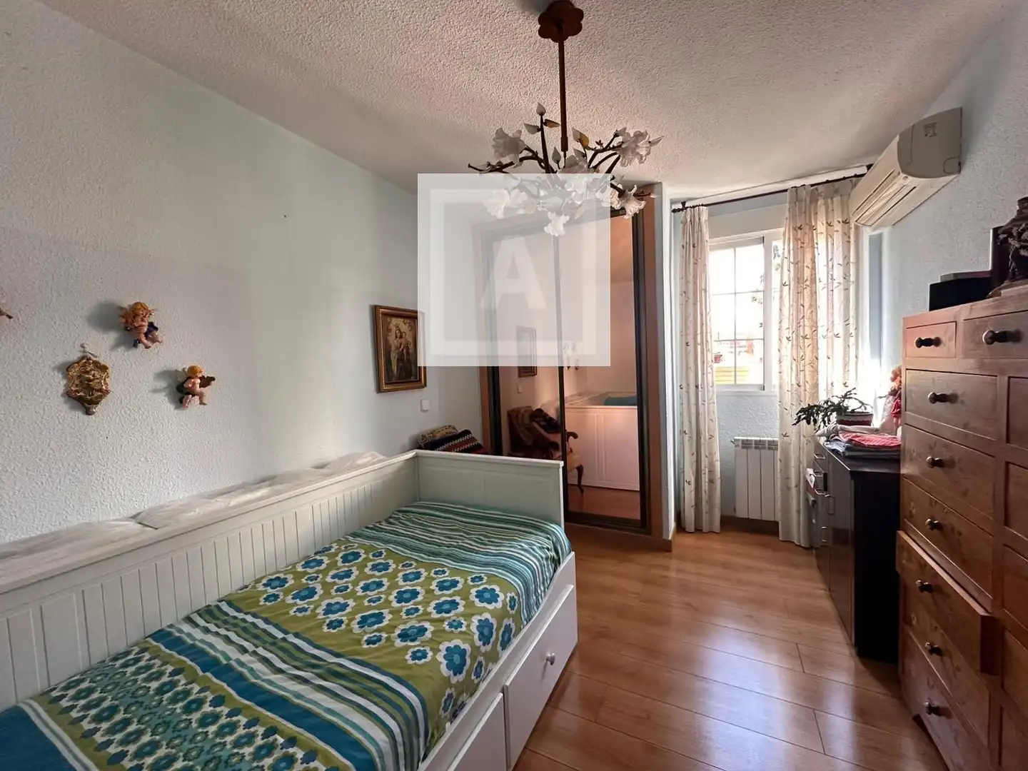 Habitación de Piso en venta en Madrid con Aire acondicionado, Calefacción y Terraza