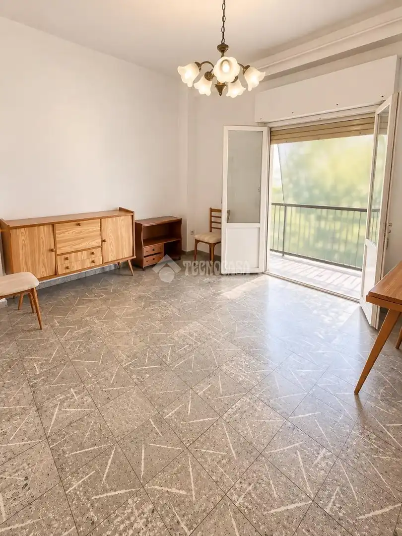 Flat for sale in Florida - Ciudad de Asís, imagen 2
