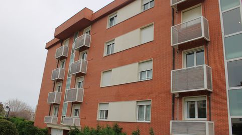Foto 3 de Piso en venta en Valdenoja, Santander