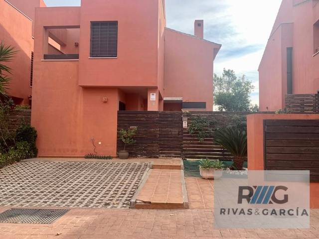 Casa adosada en Venta en Puertas del sur - Guadabajaque