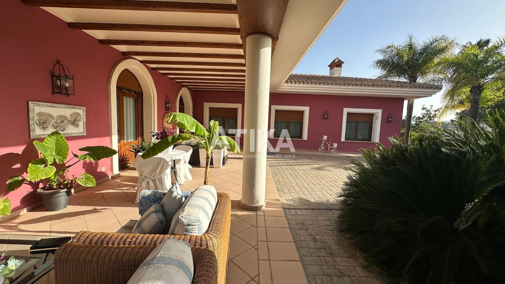 Vista exterior de Casa o xalet en venda en Ontinyent amb Calefacció, Traster i Alarma