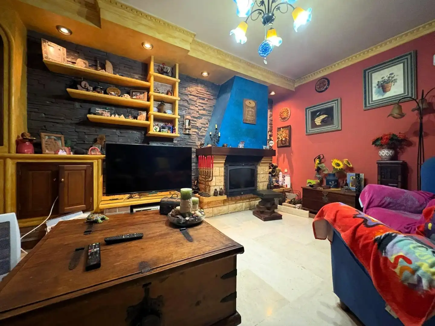 Sala de estar de Casa o chalet en venta en Algeciras con Aire acondicionado, Terraza y Trastero